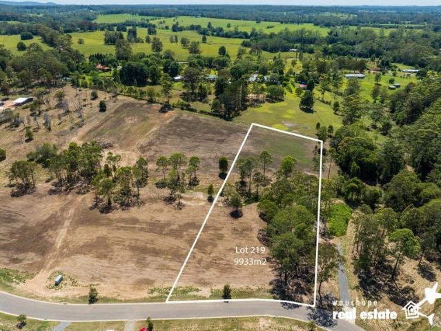 Build Your Dream Lifestyle in the Heart of Beechwood