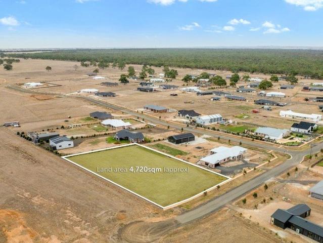 BUILD YOUR DREAM LIFESTYLE ON 1.16 ACRES IN CHARMING INVERLEIGH