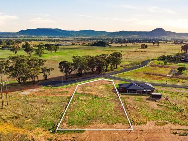Build Your Dream with Space, Views and Convenience