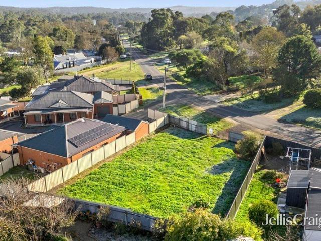Build your future in the heart of Campbells Creek