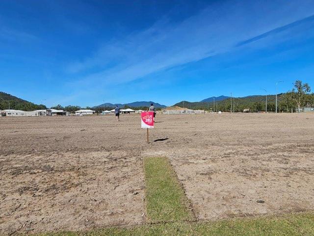 Build your future on this 665m² blank canvas ready for your new home
