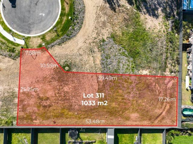 Build Your Future on a Huge 1,033sqm Block