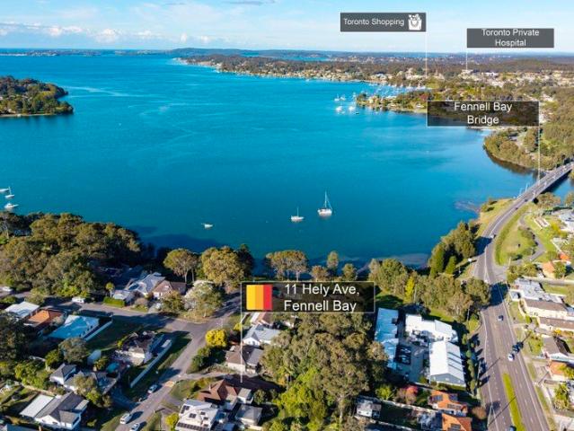BUILD YOUR LAKESIDE LIFESTYLE