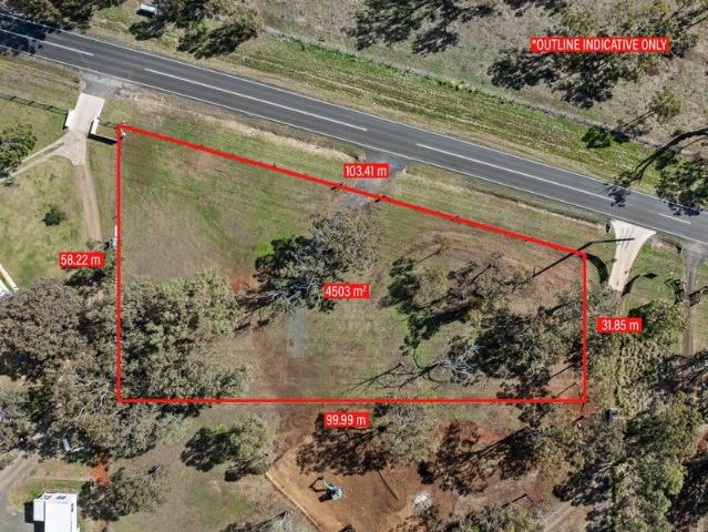 Build Your Rural Lifestyle on 4,503m² Moments from Westbrook