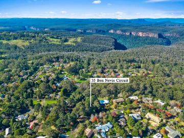 Build Your Way to Privacy and Seclusion in a Beautiful Natural Setting