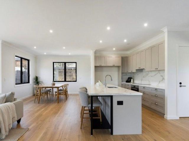 Build Brand New: A 3 Bedroom, 2 Bathroom House and Land Package in Coastal Yanchep