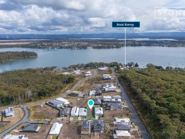 Build new at Sylvia Waters Estate on Lake Macquarie