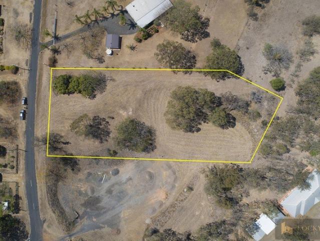 Build or Develop 2,833m²
