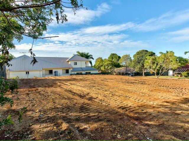 BUILD READY 13.9 m FRONTAGE