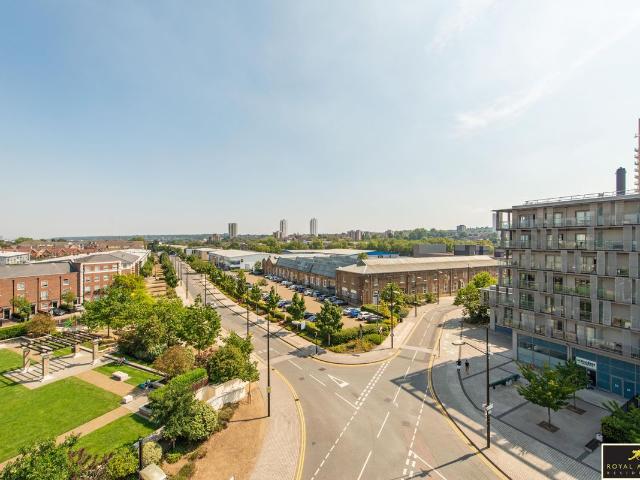 Building 22, Cadogan Road, Royal Arsenal SE18, 1 bed flat to rent, £1,725 pcm | PrimeLocation