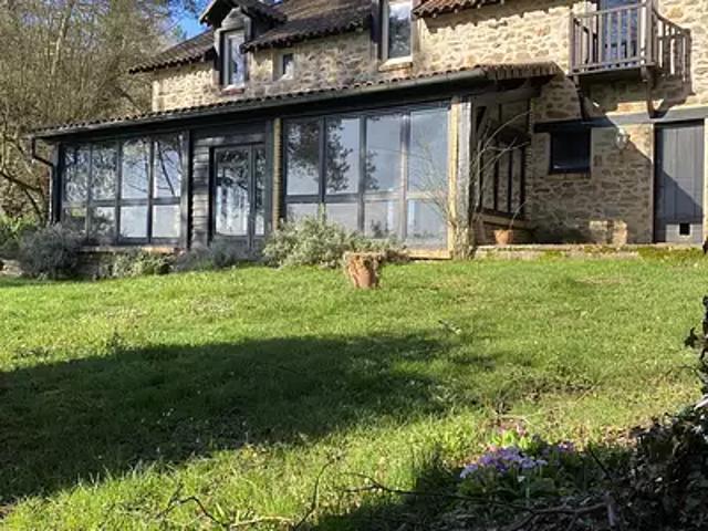 Bujaleuf 87460 Achat / Vente maison 5 pièces t5 terrasse parking
