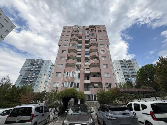 Buket Emlaktan Satılık 3+1 Daire