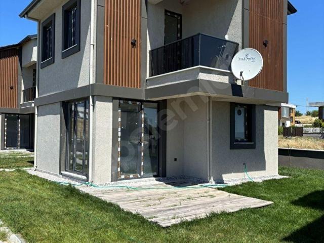 BULURUZDAN EDİRNE ENEZ'DE SATILIK MÜSTAKİL VİLLA