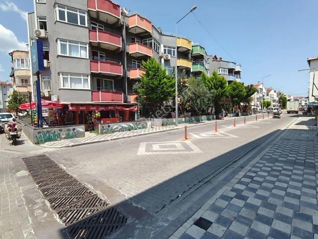 Bulut Yatırımdan 2+1 Merkezi Konumda Denize Yakın Yüksek Giriş Yazlık Daire