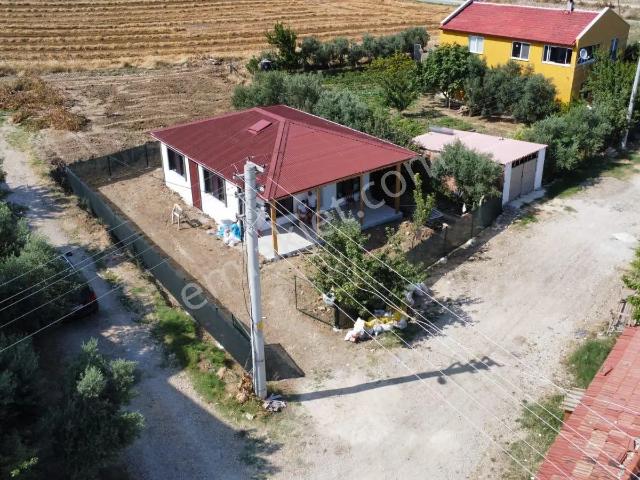 Bulut Yatırımdan 320 M² Arsa İçerisinde 80 M² 2+1 Müstakil Ev Ve Arsası