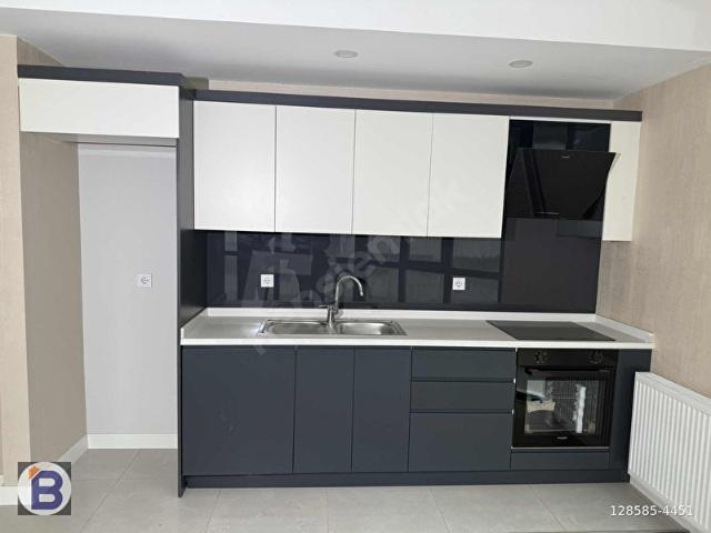 BULUT EMLAK  BAĞCILAR'DA SİTE İÇERİSİNDE FIRSAT 2+1 DAİRE