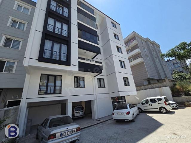 BULUT EMLAK  CENGİZ TOPEL CAD. İSKNLI, GENİŞ, MASRAFSIZ 3+1