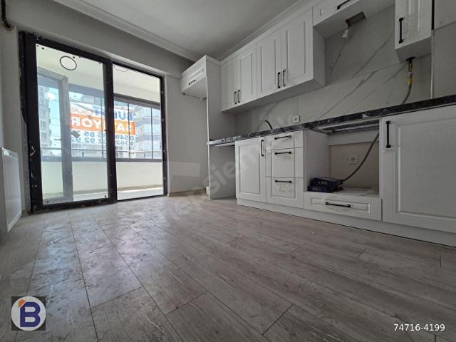 BULUT EMLAK  CENGİZ TOPEL CAD. İSKNLI, GENİŞ, MASRAFSIZ 3+1
