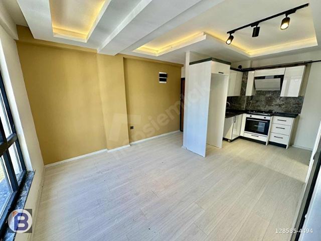 BULUT EMLAK SAHİLE 2.SOKAK YAZLIK TADINDA 1+1 SATILIK DAİRE