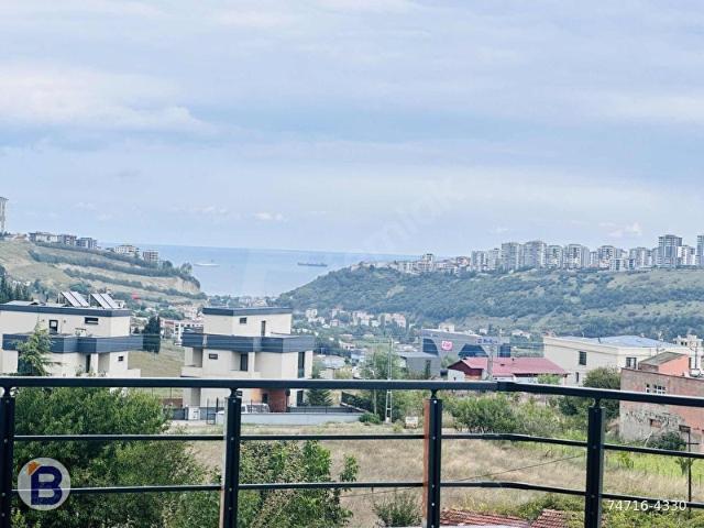 Bulut emlaktan  VİLLALAR VE GÖKDELENLER arasında 3+1 daire