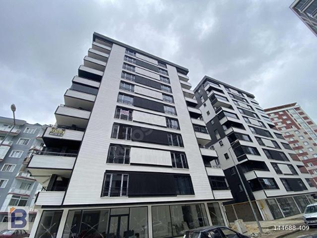 BULUT EMLAKTAN ADLİYEYE YAKIN MERKEZİ KONUMDA SATILIK 3+1 DAİRE