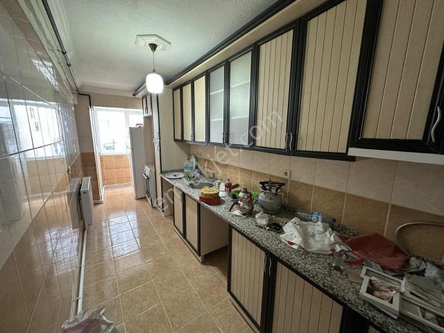 Bulut Emlak'tan Bakımlı Temiz 2+1 Daire 23 Bin Tl