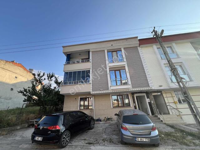Bulut Emlaktan Esentepe Mh. Satılık 3+1