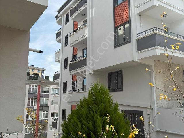 Bulut Emlaktan İstiklal Mahallesinde Satılık 2+1 Daire