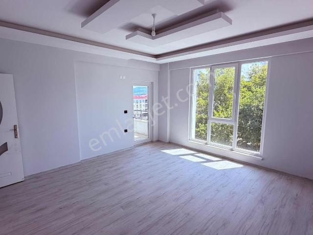 Bulut Emlak'tan Kavacık'ta Manzaralı Satılık 3+1 Daire