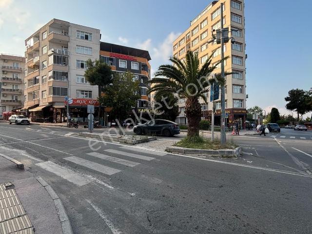 Bulut Emlak'tan Müthiş Konumda, Yenilenmiş Kiralık 2+1 Daire