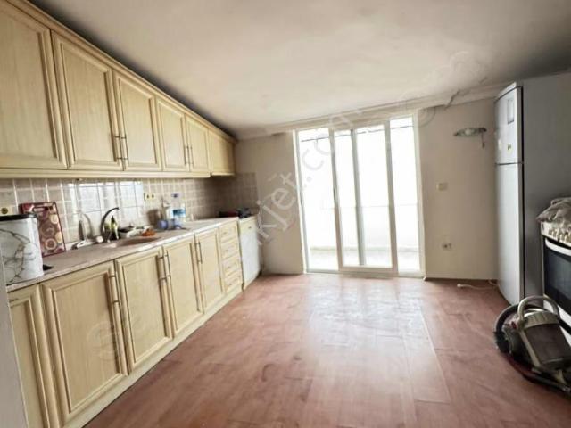 Bulut'tan Marmaris Merkezde 3+1 Kapalı Mutfak Satılık Düz Daire