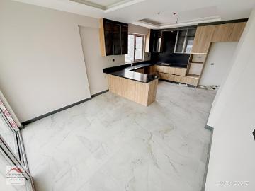 BULVAR CEPHELİ 5+1 DELUXE DAİRE 3BANYOLU KATTA GENİŞ YAŞAM