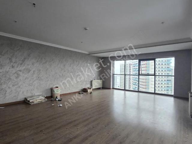 Bulvar İstanbul Rezidans' Da Satılık Arakat Büyük Tip 4+1 208 M2