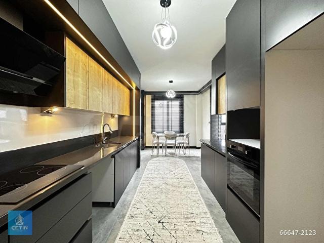 BULVAR YAKINI ÇİFT BLOK,724 GÜVENLİKLİ SIFIR 2.KAT 4+1 DAİRE