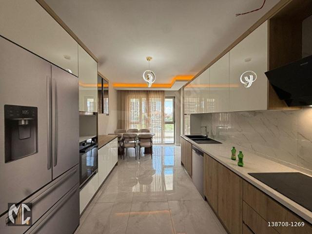 BULVARA CEPHE YENİ YÜKSELEN PROJEDE MÜKEMEL İŞÇİLİK FIRSAT 4.5+1