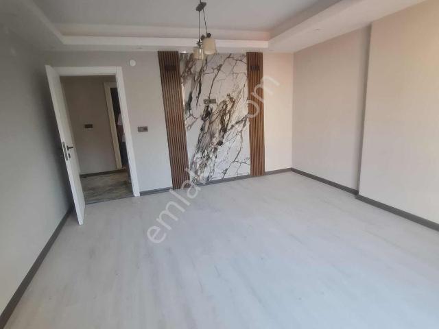 Bulvara 70m Mesafede Merkezi Konumda Satılık Daire