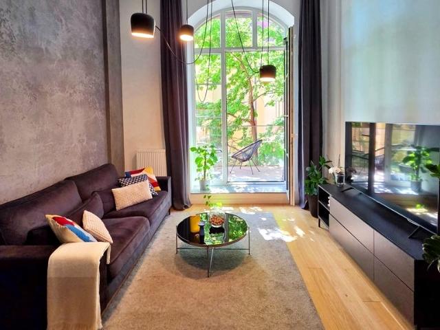 Bulwar Staromiejski nowoczesny apartament Jana Pawła II, Wrocław, Stare Miasto