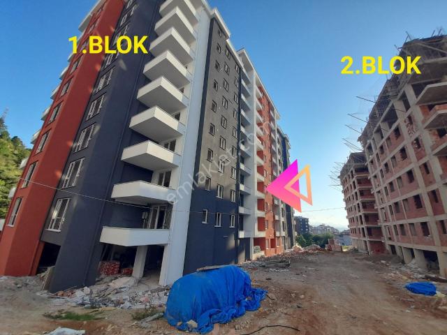 Bulancak Sitede Satılık 2.kat,2+1,120m2 Daire