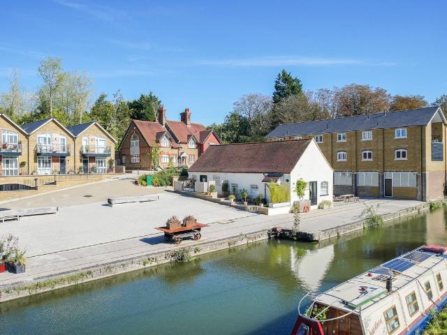 Bulbourne Yard, Bulbourne, Tring HP23, 3 bed barn conversion to rent, £2,650 pcm | PrimeLocation