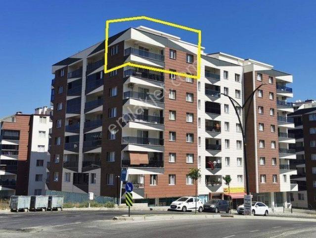 Bülent Ateşci'den Ata Konutlarında B Blokta Çatı Dubleks Daire
