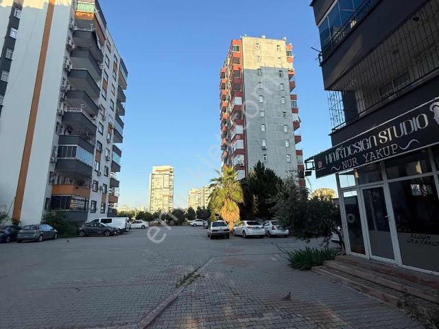 Bülent Ecevıt Bulvarı'nda Genış Oturumlu 3 + 1