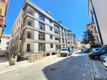 Bulgurlu Merkez'de Metro 2+1 Sıfır Otopark Öncephe Tapumasrafsız