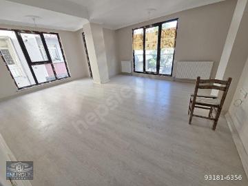 BULGURLU METROYA VE LİBADİYE YE YAKIN SIFIR 2+1 ARA KAT DAİRE