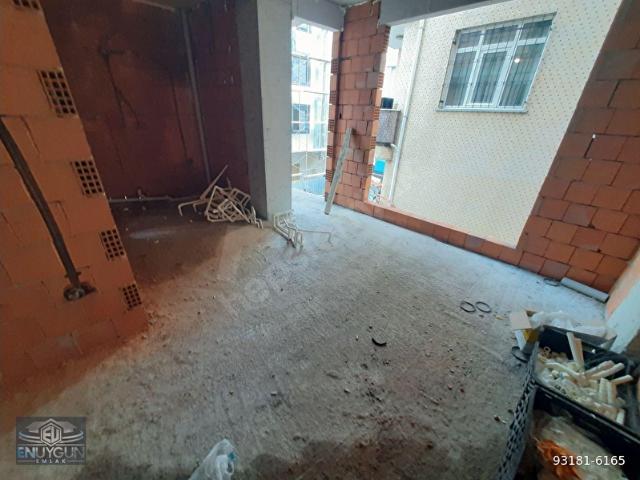 BULGURLUDA METROYA YAKIN SIFIR BİNADA MASRAFSIZ YÜKSEK GİRİŞ 2+1