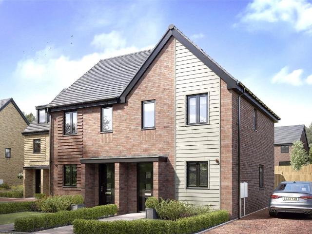 Bull Close, Bishops Stortford CM23, 3 bed property to rent, £2,150 pcm | PrimeLocation