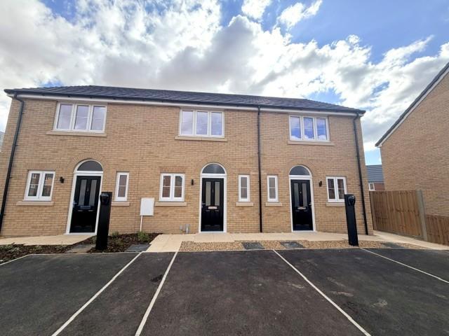 Bull Court, Downham Market 2 bed semi detached house to rent £1,200 pcm £277 pw