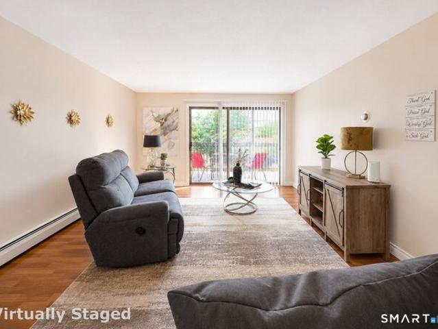 Bull Hill Ln Apt,west Haven, Condo For Sale