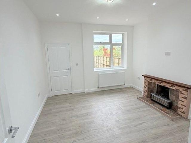 Bull Lane, Stoke On Trent ST8, 3 bed semi detached house to rent, £1,200 pcm | PrimeLocation