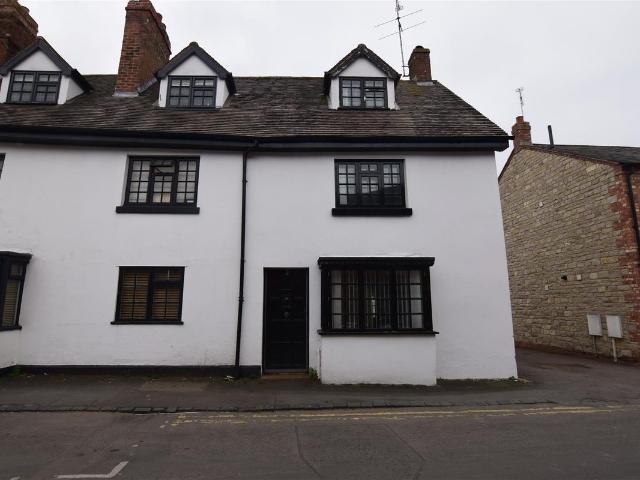 Bull Street, Southam CV47, 2 bed terraced house to rent, £1,050 pcm | PrimeLocation