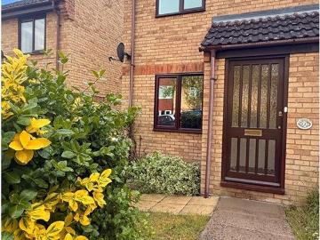 Bullen Close, Bury St Edmunds IP33, 2 bed semi detached house to rent, £1,200 pcm | PrimeLocation